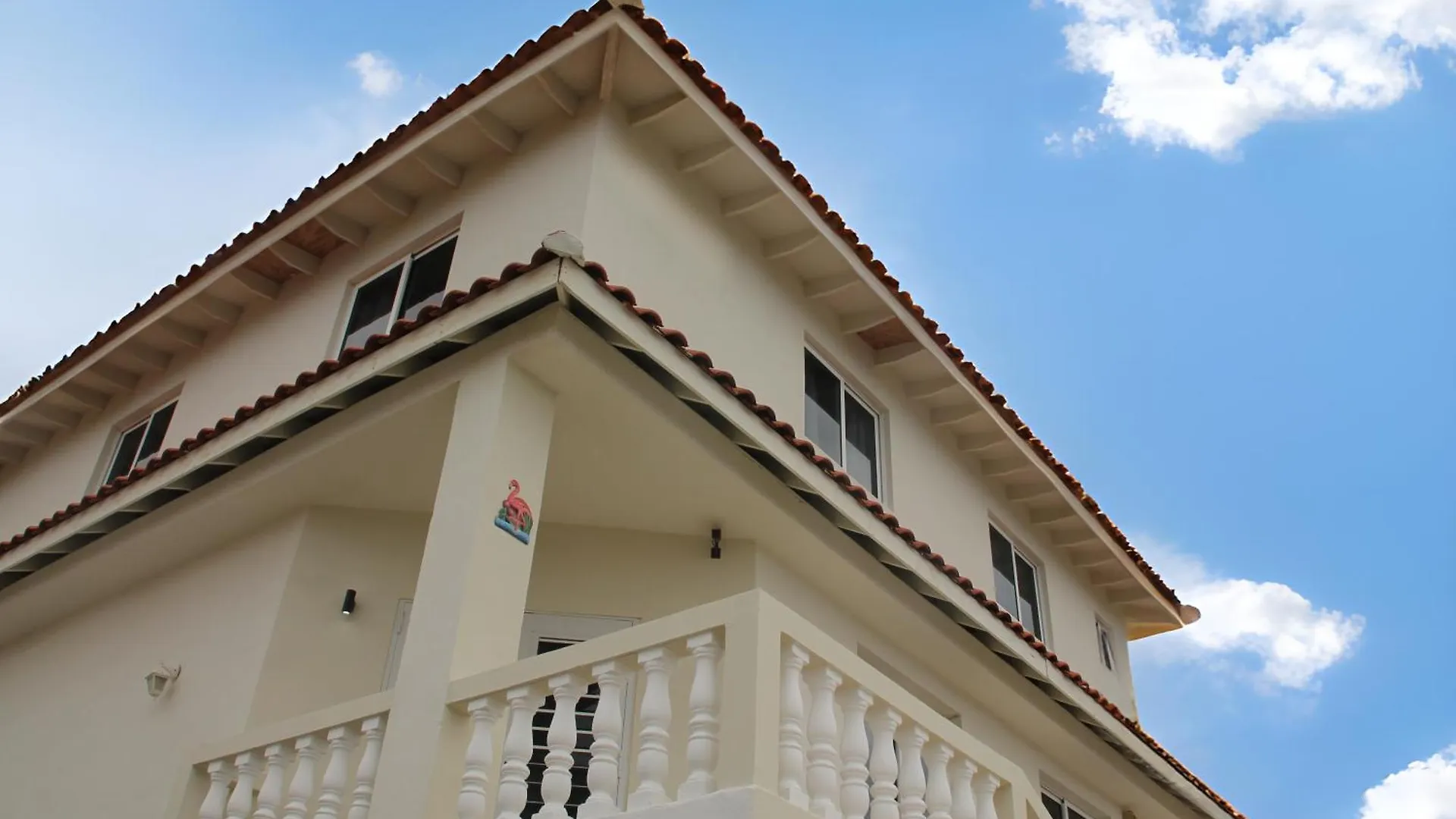 Villa Azura ウィレムスタッド